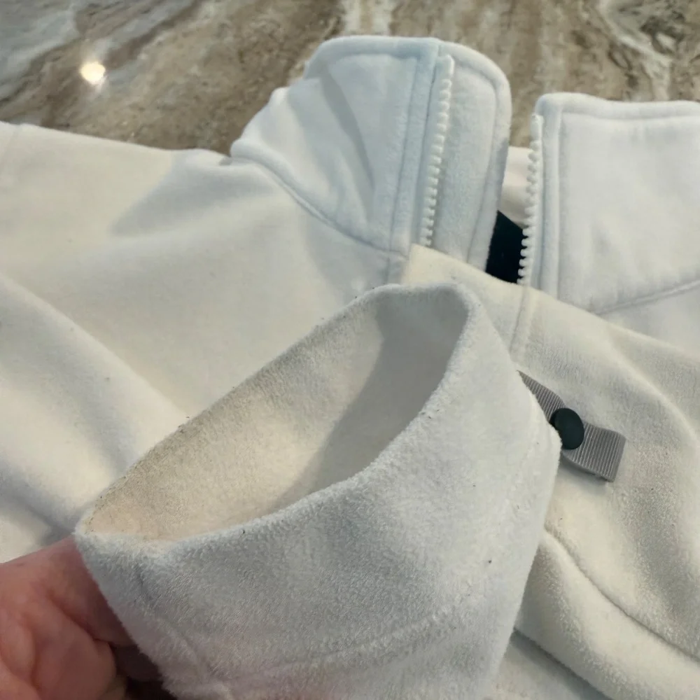 The North Face Fleece Windbreaker - Picture 8 of 9